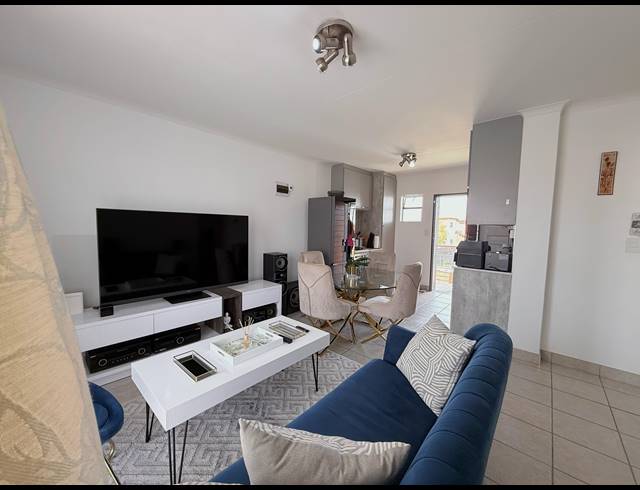 2 BEDROOM APARTMENT FOR SALE IN MONAVONI